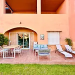No10 - Beachfront Estepona Close To Port, 2 Bedroom, 2 Bathroom, Sleeps 5