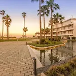 Vivi Homes - Alessio Pool, Sauna, Spa, Gym & Beach