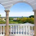 Villa El Dorado