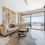 Las Olas Luxurious Retreat Estepona
