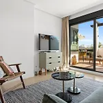 Sunset Golf Apartment Estepona