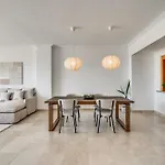 La Resina Sea View Brand New