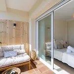 Geweldig Appartement Met Uitzicht Dicht Bij Zee.