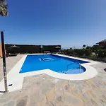 Apartamento Duplex Con Piscinas Y Maravillosas Vistas Al Mar