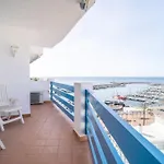 2 Bed Sea View Perfect Location