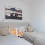 2-Bedroom Penthouse With Panoramic Scenery