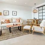 Lae112D - Large Terrace With Stunning Views