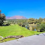 Two Bedroom Apartment In Mirador Del Golf Estepona