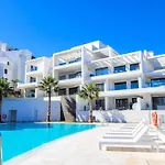 Two Bedroom Apartment In Mirador Del Golf Estepona