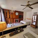 Beach Apartments Old Town II