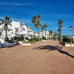Sea View Penthouse Apartment With Hot Tub - Casa Bella Vista, Buenas Noches , Estepona