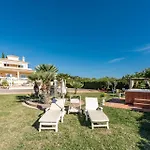 Camping With Sea View, Pool, Jacuzzi And Zen Garden - Only 5Min To Estepona Town
