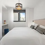 Discover Luxury Living In Estepona\'S Oasis-Rdr467