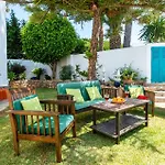 Villa Holivista Elegant 4-Bedroom Spanish Villa In Estepona