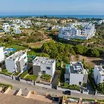 New Luxury 4Br Villa Pool, Bbq