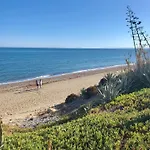 Apartment By The Sea