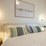 Magnificent 3-Bedroom Apartment, Terrace, Sauna And Swimming Pools