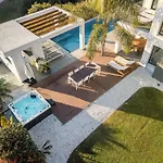 Villa Paraiso W Parking Gym Pool Lounge Cinema