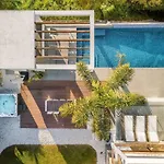 Villa Paraiso W Parking Gym Pool Lounge Cinema