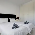Chic Penthouse With Scenic Views At Estepona Hills!