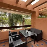 Modern 2 Bedroom Apartment - Hacienda Del Sol