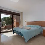 Apartamento Con Piscina - Estepona