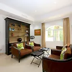 Estepona East Luxury Family Villa Rosa