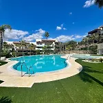 2Br Luxe Stay In Marbella Close To Beaches