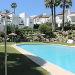 Casa Adosada En Estepona