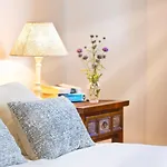 Los Olivos 2 bedroom apartment - sleeps 6 Nr San Pedro/Estepona/Marbella