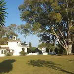Precioso Apartamento A Pie De Playa En La Nueva Milla De Oro Entre Estepona Y Marbella