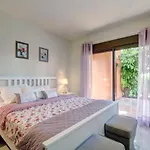 Dream Garden Flat- Sotoserena