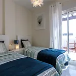 2269-Superb penthouse 2bedrooms, 2terraces seaview