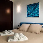 2301 - Luxury Villa With Private Pool