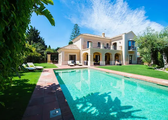 Villa Casasola