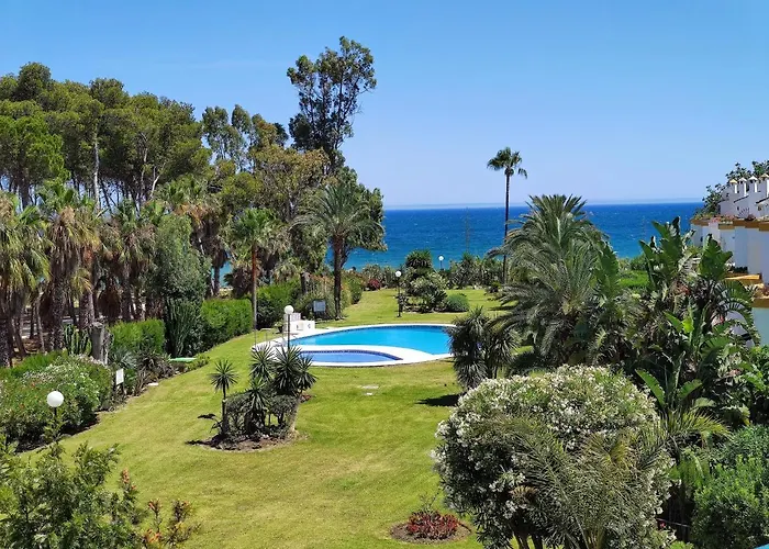Spacious Beachfront Town House In Estepona With Fully Equipped Kitchen, Pools, Garden, Sea View