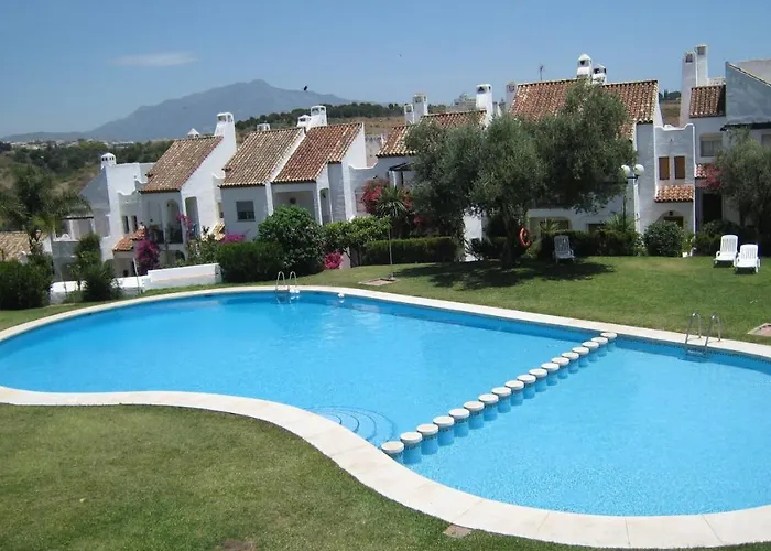 Beautiful Townhouse Internet Air Con 5 Guests
