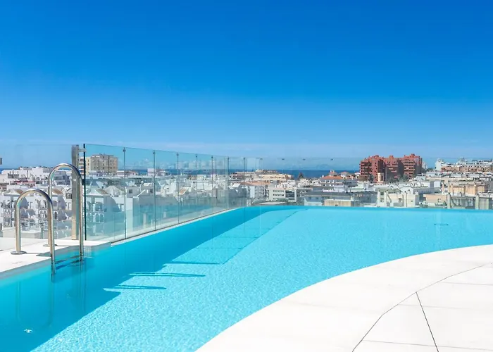 Blue Infinity Luxury Apartment By Ghr Rentals