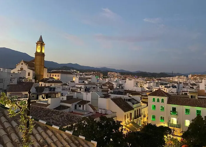 Estepona Seaview Apartment Seletur