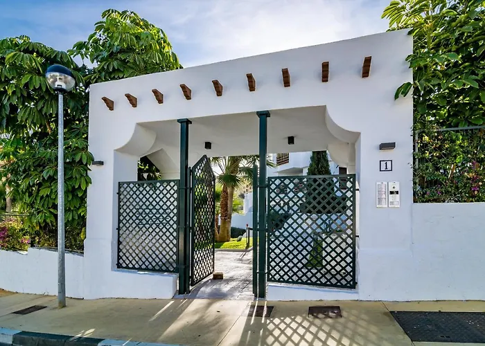 Gh-Modern 2 Bed Apartment With Pool In Estepona