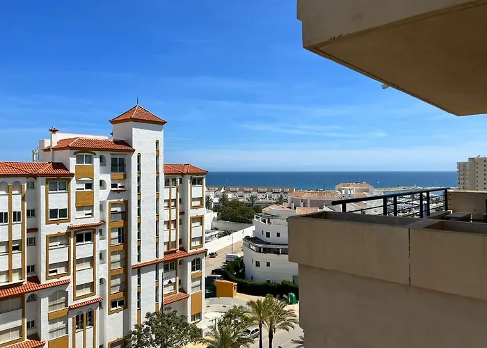 2 Rooms Con Garaje Frente Puerto Estepona