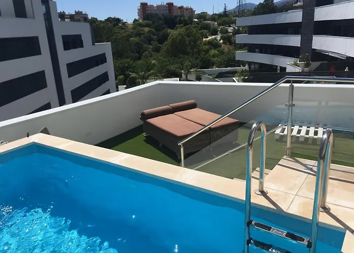 Central Bright Apartment, Community Pool And Own Private Pool On Splendid Terrace, Garage, Beach 900M, Mountains 200M