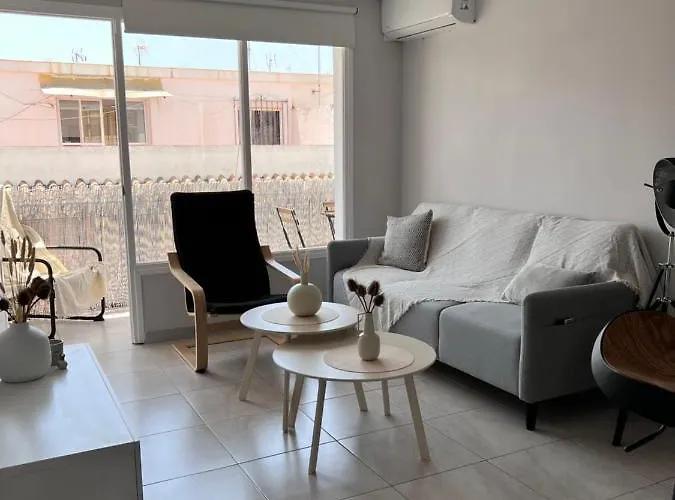 Hermoso apartamento céntrico con balcón