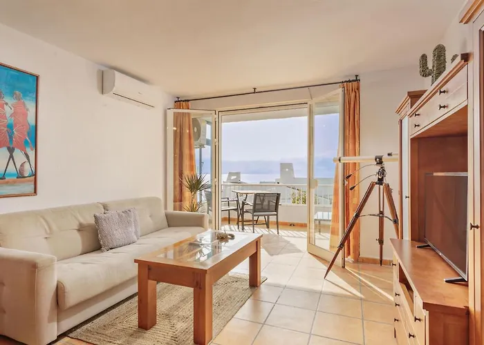 Sunny Beach Apartment
