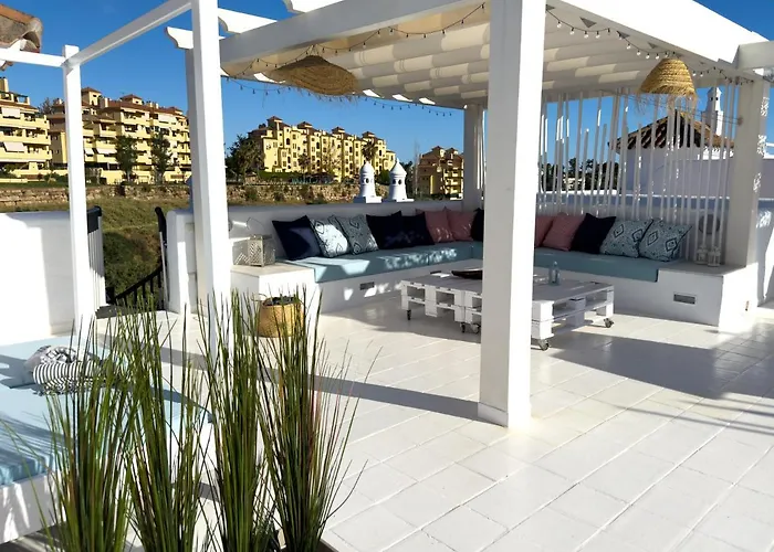 Penthouse In Estepona - Malaga
