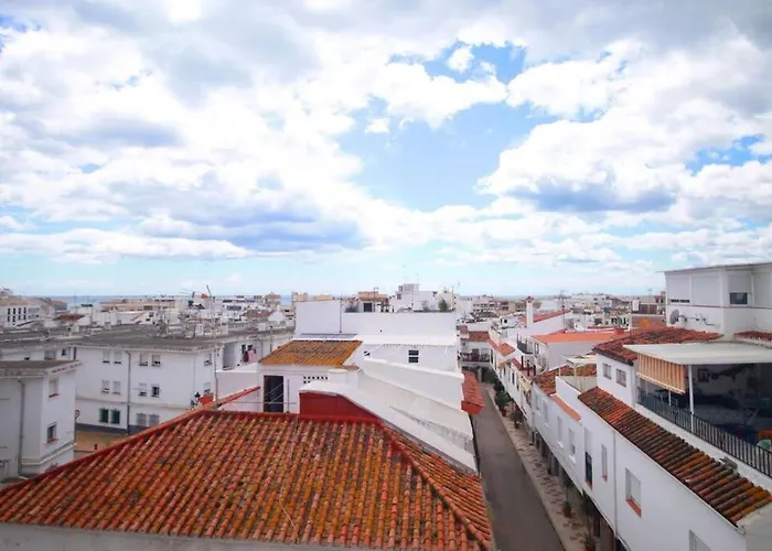 Flat Close To Old Town And Beach