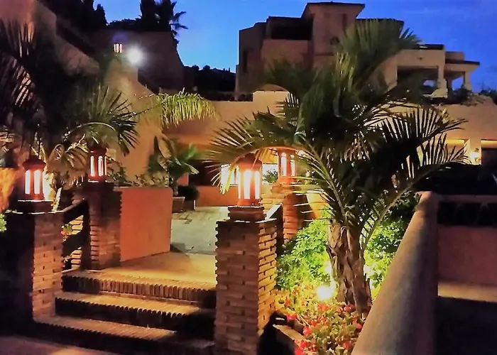 Elegant 2Br Apartment Puerto Banus Marbella Just 12 Minutes Away By G00Giemaps