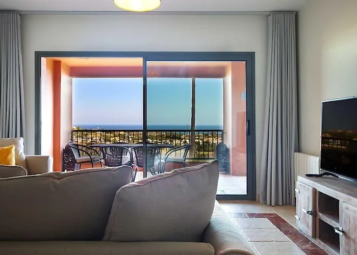 Apartamento En Residencial De Lujo Los Flamengos