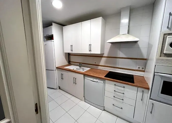 Apartamento Junto Al Puerto Deportivo De Estepona