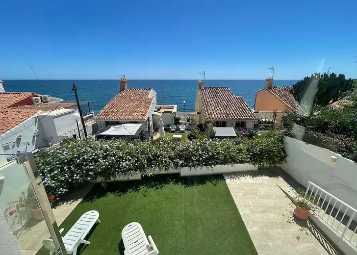 Estepona Beach Suites 3. Urb. Arena Beach 9